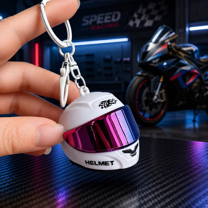 Eredeti mini motoros sisakos kulcstartó