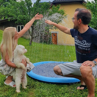 📢50% kedvezmény!!📏Több méretben kapható☀️ Összecsukható kutya vízágy, 💦 sprinkler szőnyeg a szabadtéri lehűléshez, 🐾 kültéri játszószőnyeg kedvenceknek