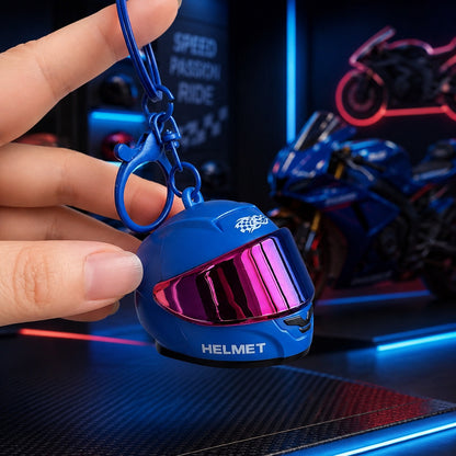 Eredeti mini motoros sisakos kulcstartó