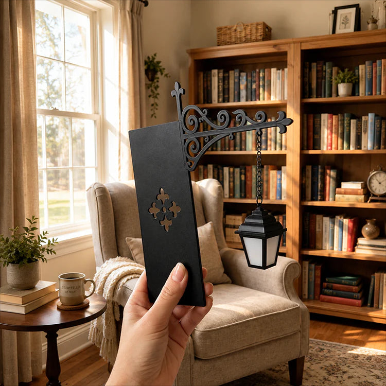 🔥50% popust🏷️📚 Mini knjižna opora v obliki ulične svetilke – 💡 topla svetloba, 🏠 kompaktna, iz železa – retro dekor