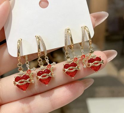 🔥 Kettőt vásárolva egyet ingyen kapsz 🎁❤️ Vintage stílusú fülbevalók vörös szív és kereszt formájában ✝️