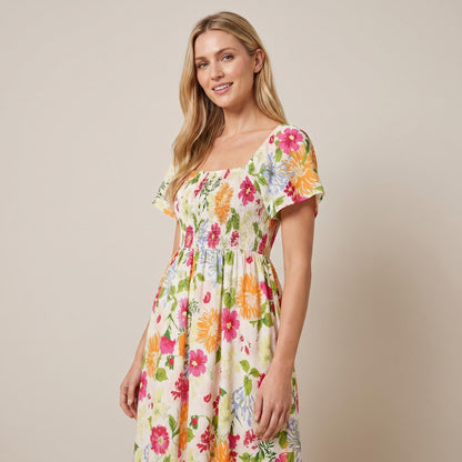 🌸👗 Virágmintás midi ruha, smockolt négyzet alakú nyakkivágással és zsebekkel