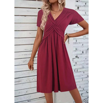 ⏰ Korlátozott ideig érvényes ajánlat 👗 Női V-nyakú, ✨ keresztben elöl hajtott redős ruha, 🌈 több színben elérhető – Kényelem és elegancia egyben