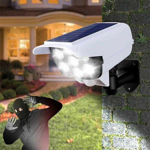 “1+1 ingyen 🎁✨” 🔥50% Kedvezmény🏷️☀️ Mozgásérzékelős napelemes lámpa – 🔦 77 LED, 360°-ban forgatható, 💧 IP44 vízálló – LUMACAM