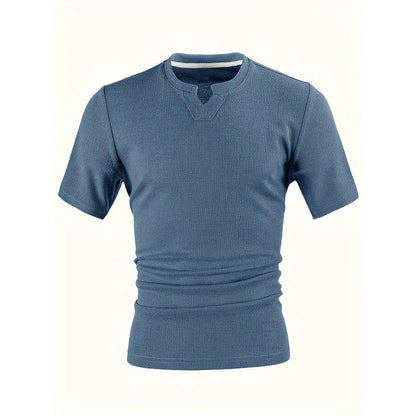 ⏰ Korlátozott ideig érvényes ajánlat 🎁👔 Légáteresztő férfi póló V-nyakkal, 🌬️ texturált kötött anyag, 🧵 karcsú szabás – több színben S-2XL