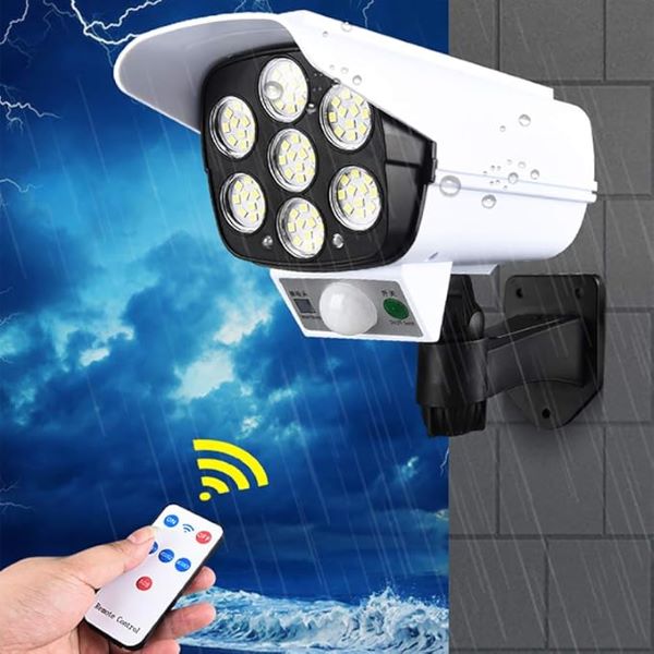 “1+1 ingyen 🎁✨” 🔥50% Kedvezmény🏷️☀️ Mozgásérzékelős napelemes lámpa – 🔦 77 LED, 360°-ban forgatható, 💧 IP44 vízálló – LUMACAM