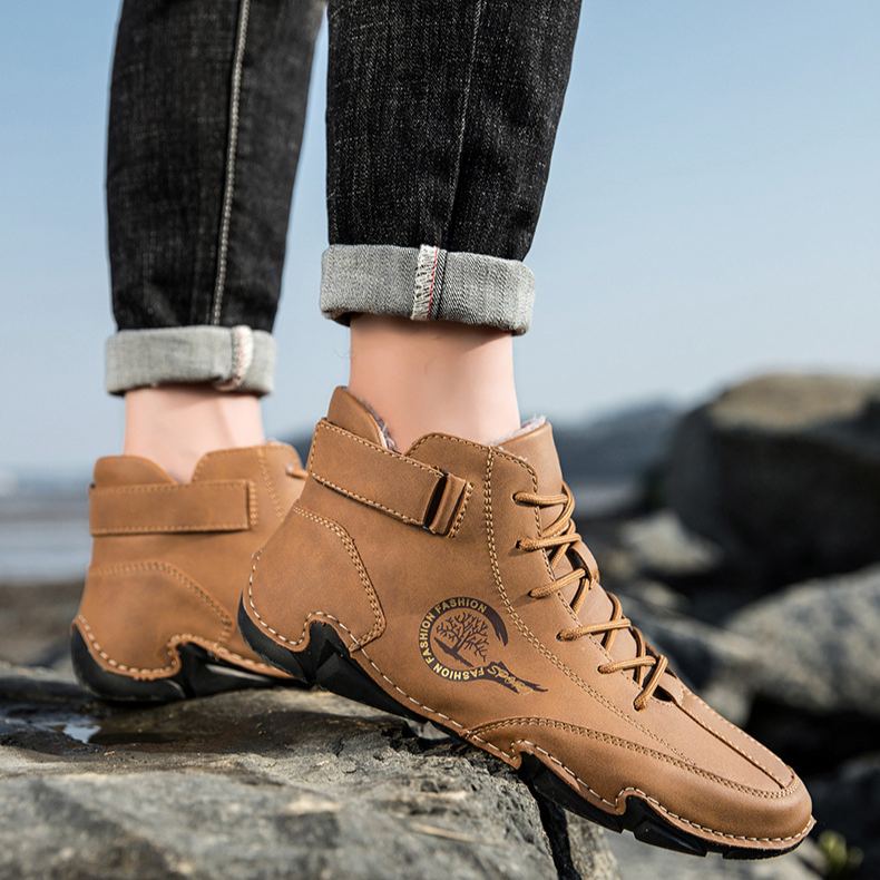 Plaxoo® | Offerta limitata: 50% di sconto!Stivali alti in pelle vera, unisex per uomini e donne!Sono scarpe ortopediche con supporto plantare ergonomico, suola antiscivolo e comodissime da indossare!